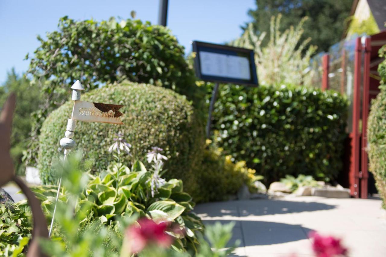 Logis Hotel Restaurant La Brasserie Treignac 外观 照片